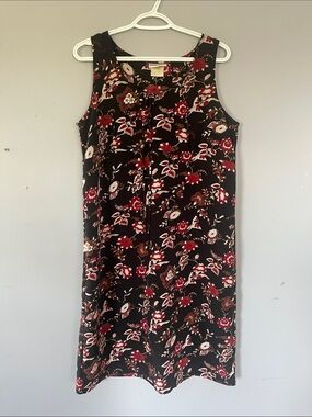 Premiere Collection Sleeveless Floral Midi Dress in Black and Red Large